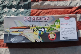 Guillow's 402LC  P-51 MUSTANG U.S.Air Force WW2 FIGHTER